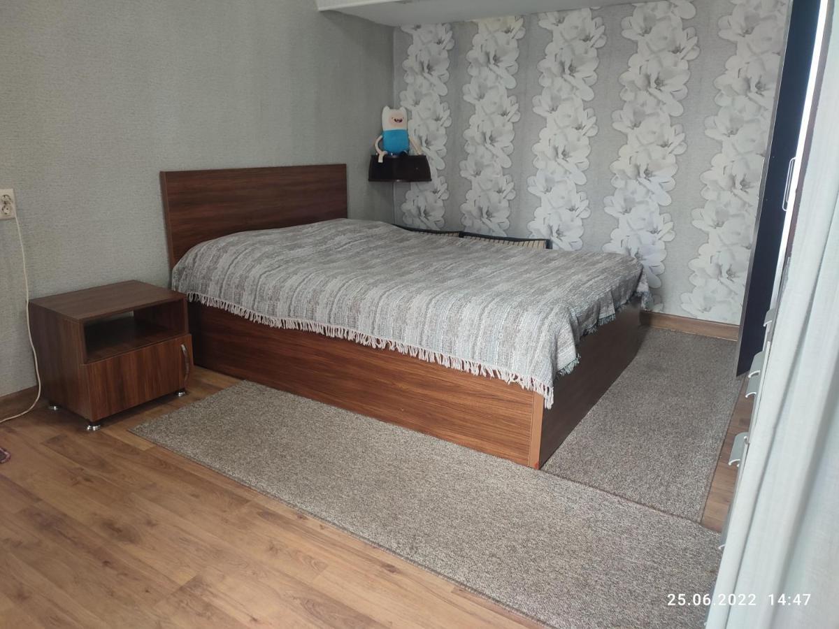 Квартира У Бульвара 1 Batumi Exterior foto